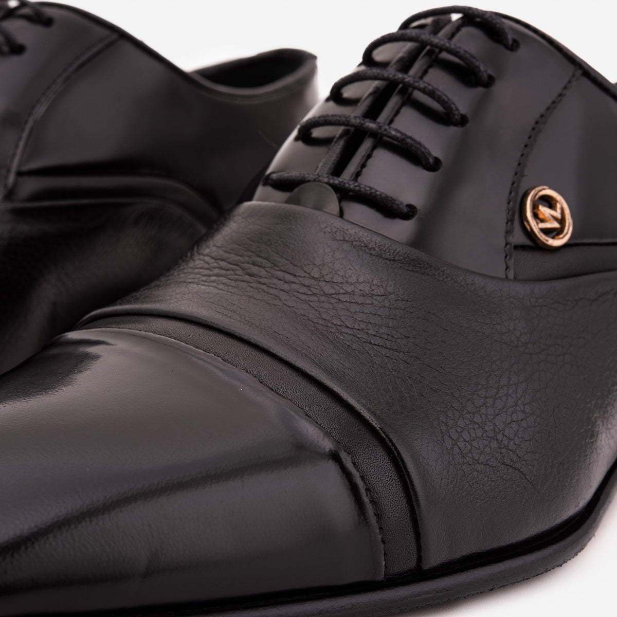 The Rockwell Handmade Black Leather Cap Toe Men Oxford Shoe