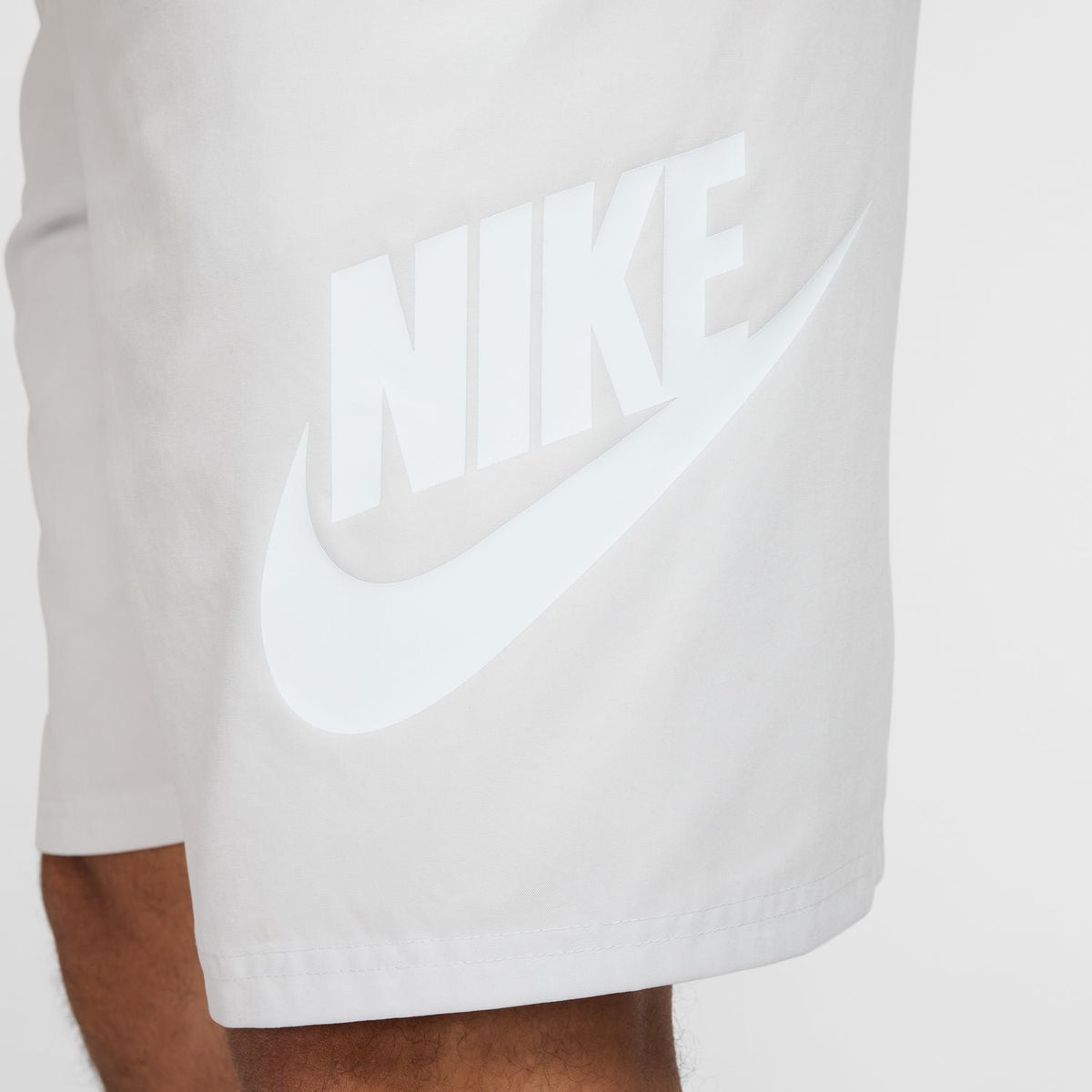 Club Woven Short - Mens