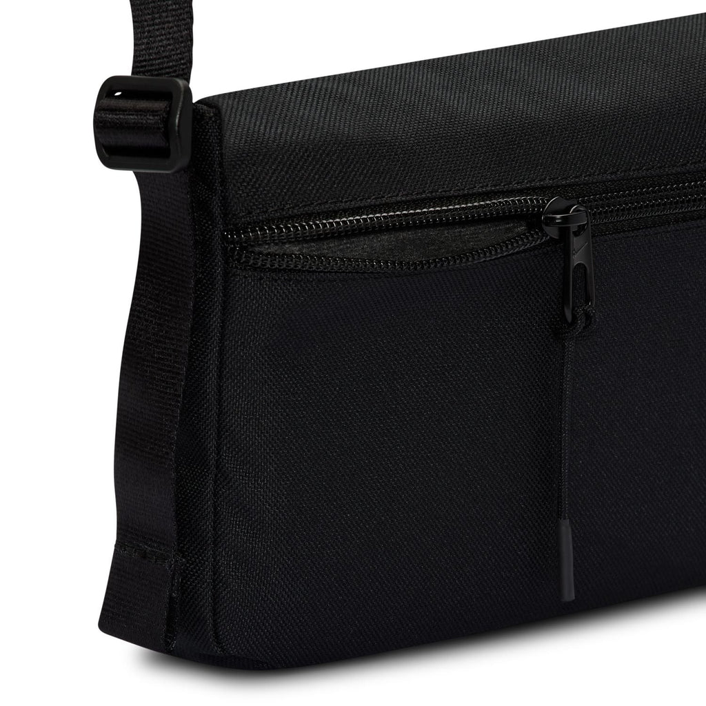 Heritage Mag Crossbody